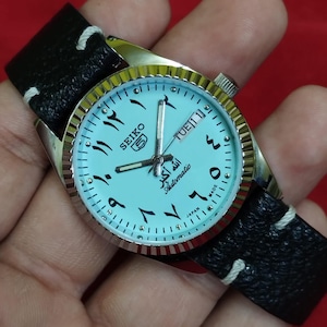 1970s Seiko 5 automatic japanese turquoise dial day date working wrist watch 35mm serviced men&#39;s style accessories