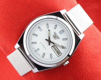 ヴィンテージ セイコー 5 自動巻きムーブメント No.7019-8180 ホワイト