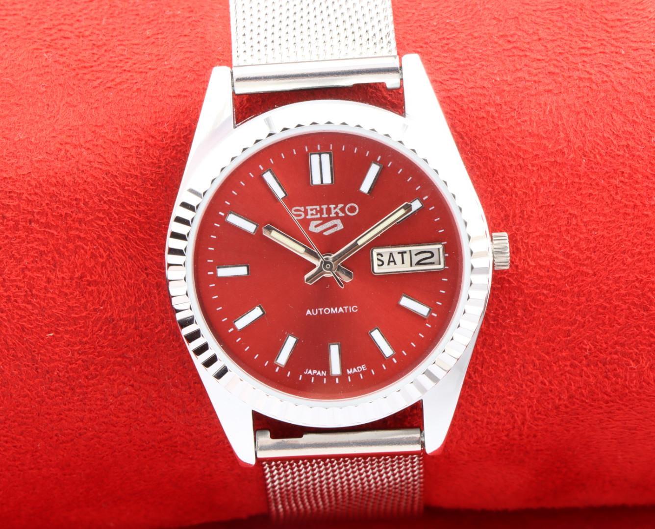 Vintage seiko red dial - Etsy 日本