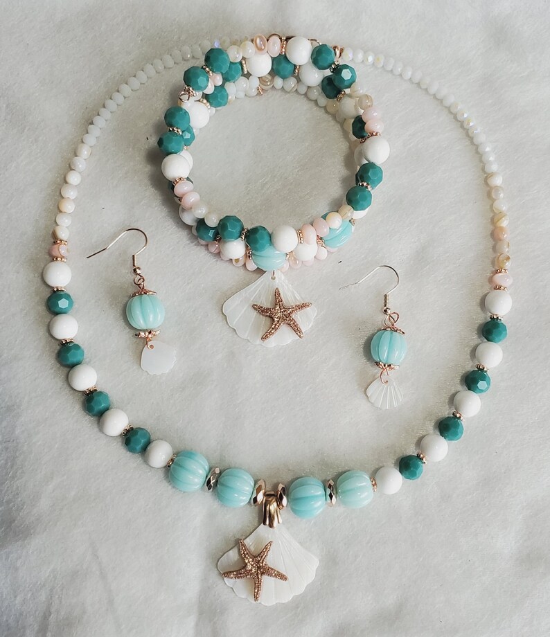 Starfish scallop shell jewelry set 3 piece matching set beach tropical jewelry necklace memory wire bracelet dangle drop earrings handmade image 5