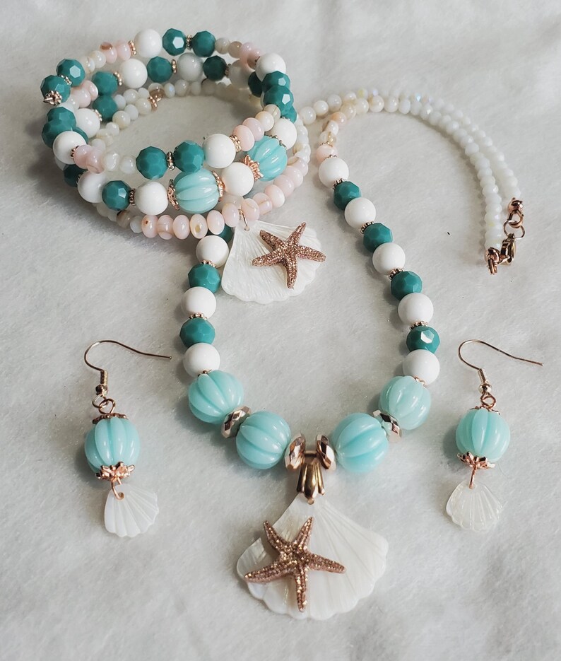 Starfish scallop shell jewelry set 3 piece matching set beach tropical jewelry necklace memory wire bracelet dangle drop earrings handmade image 3