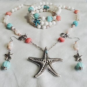 Starfish scallop shell jewelry set 3 piece matching set beach tropical jewelry necklace memory wire bracelet dangle drop earrings handmade Silver starfish set