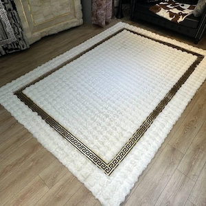 White Plush Area Rug | Shaggy Faux Fur Rug | Unique Soft Plush Carpet | Fluffy High Quality Soft Rug | Furry Elegant Home Decor Rug