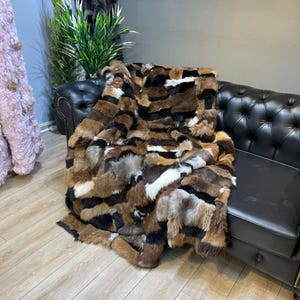 Handmade Patchwork Sheepskin Fur Blanket: Cozy Shaggy Throw