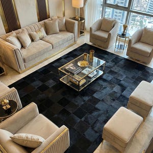 Schwarzer Rindsleder Teppich | Handgefertigter Hair-on-Hide Läufer | Großer Kuhfell Teppich | Benutzerdefinierte Größe Teppich