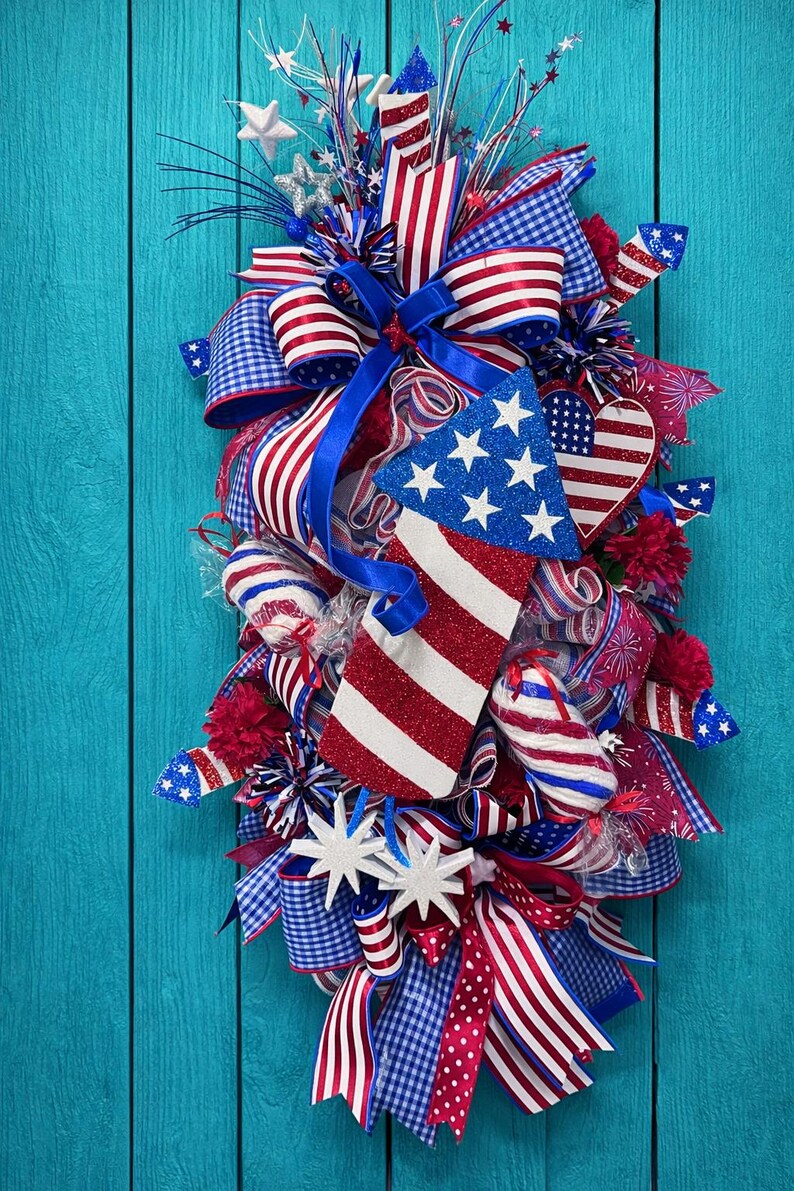 Patriotic Rocket Wreath, Red White Blue Americana Door Decor, 36 Inch ...