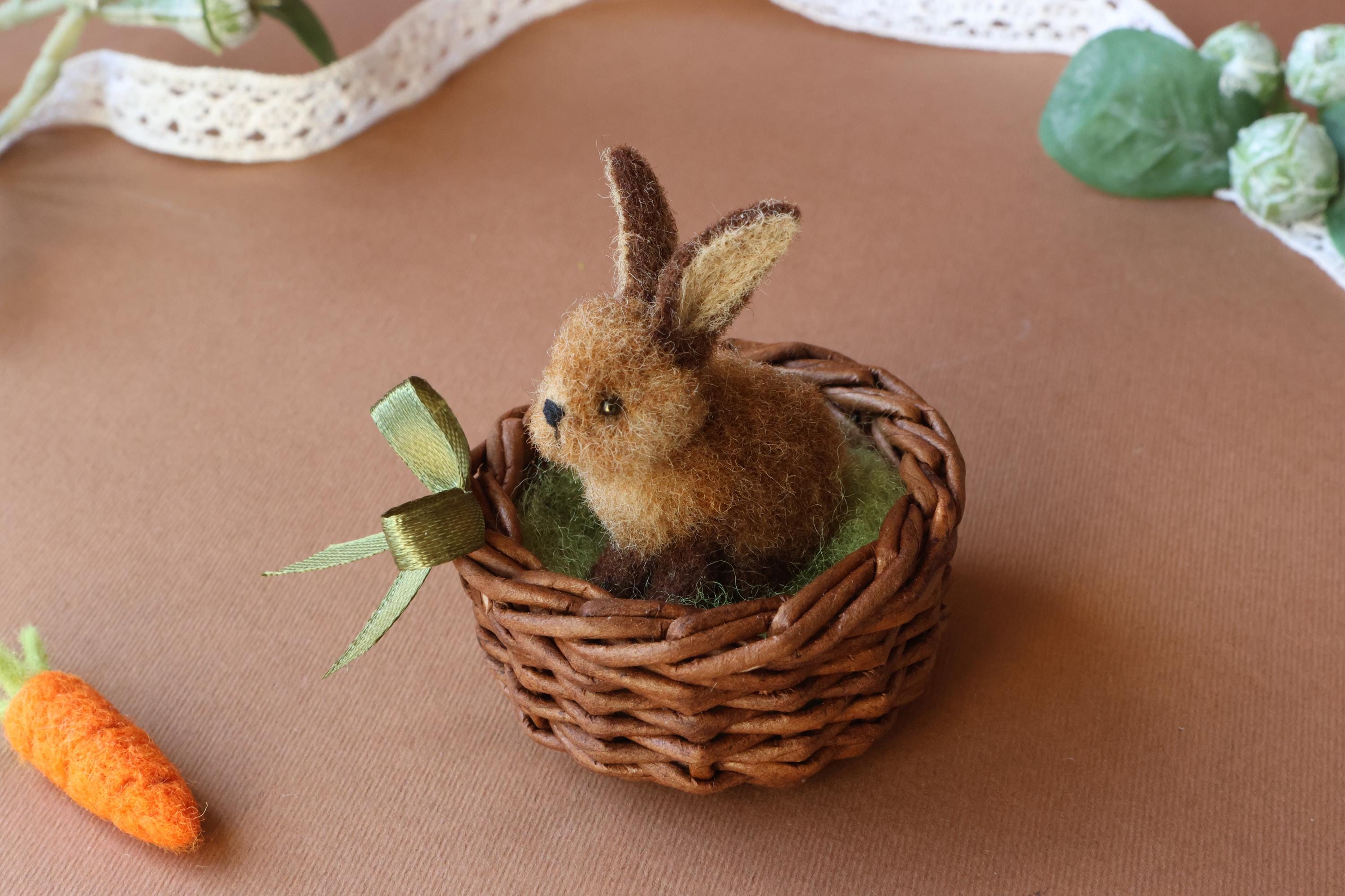 Miniature Bunny With Carrot – Needle Felted Rabbit – 1:12 Scale ...