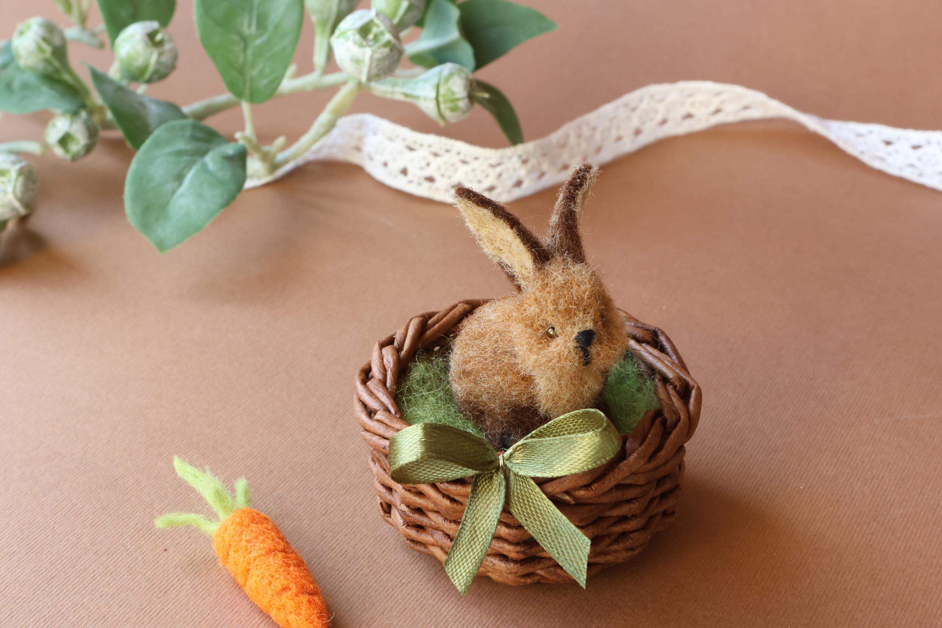 Miniature Bunny With Carrot – Needle Felted Rabbit – 1:12 Scale ...