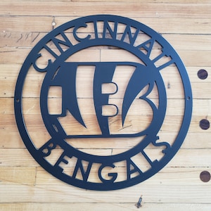 Op maat gemaakt - Cincinnati Bengals - Rond metalen bord - Metal Wall Art - Garage-Yard-Mancave-
