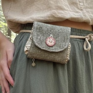 Earthscore Foraging Belt Bag Bushcraft Pouch Mushroom Collecting Digital Sewing Pattern
