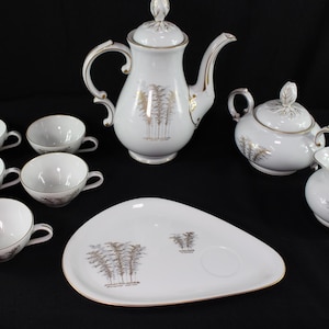 Fukagawa Arita Gold Bamboo Tea/coffee service