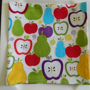 Fruit Napkins. Apples & Pears Napkins. Set of 6 Napkins. Mother&#39;s Day Gift. Retro Kitchen Napkins.
