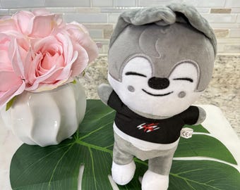 Straykids Skzoo Plushie: Kpop Wolf Chan Plush (20cm) - Etsy