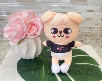Straykids Skzoo Plushie: Kpop Wolf Chan Plush (20cm) - Etsy