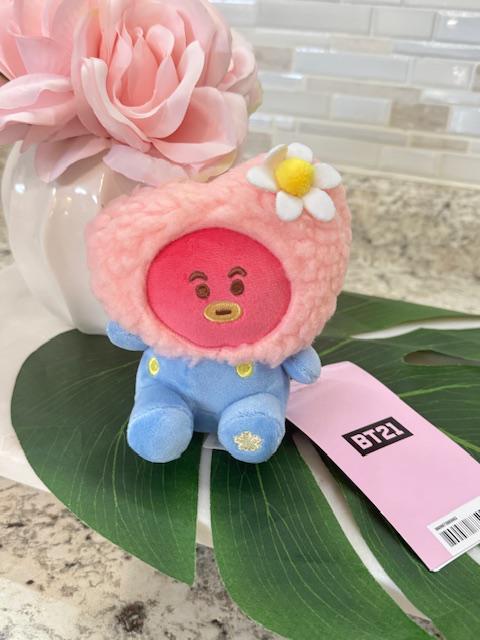 Bt21 tata plush - Etsy 日本