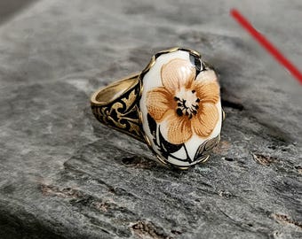 Vintage Rose Cameo Ring, Antique Brass Adjustable Band - Etsy