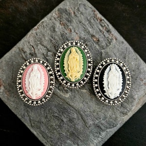 Our Lady of Guadalupe brooch, virgin mary cameo brooch, small catholic brooch, easter gift, mothers day gift, cameo jewelry, holiday gift