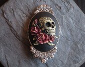 Sugar skull cameo brooch, gothic brooch, day of the dead brooch, skeleton brooch, antique silver brooch, skull brooch, unique gift ideas