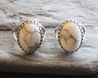 White Howlite Ring - Etsy