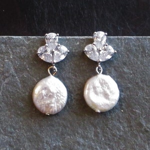 Bridal pearl earrings, bridal earrings, wedding earrings, bridal jewelry, vintage style pearl earrings, stud earrings,
