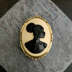 African cameo brooch, black cameo brooch, African American brooch, Kwanzaa gift idea, gift ideas for mom, unique Christmas gift