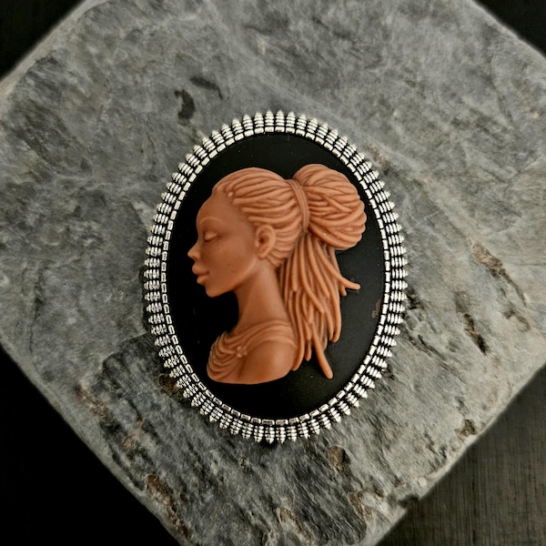 Broche com camafeu africano, broche com camafeu negro, broche afro-americano, presente de Natal exclusivo