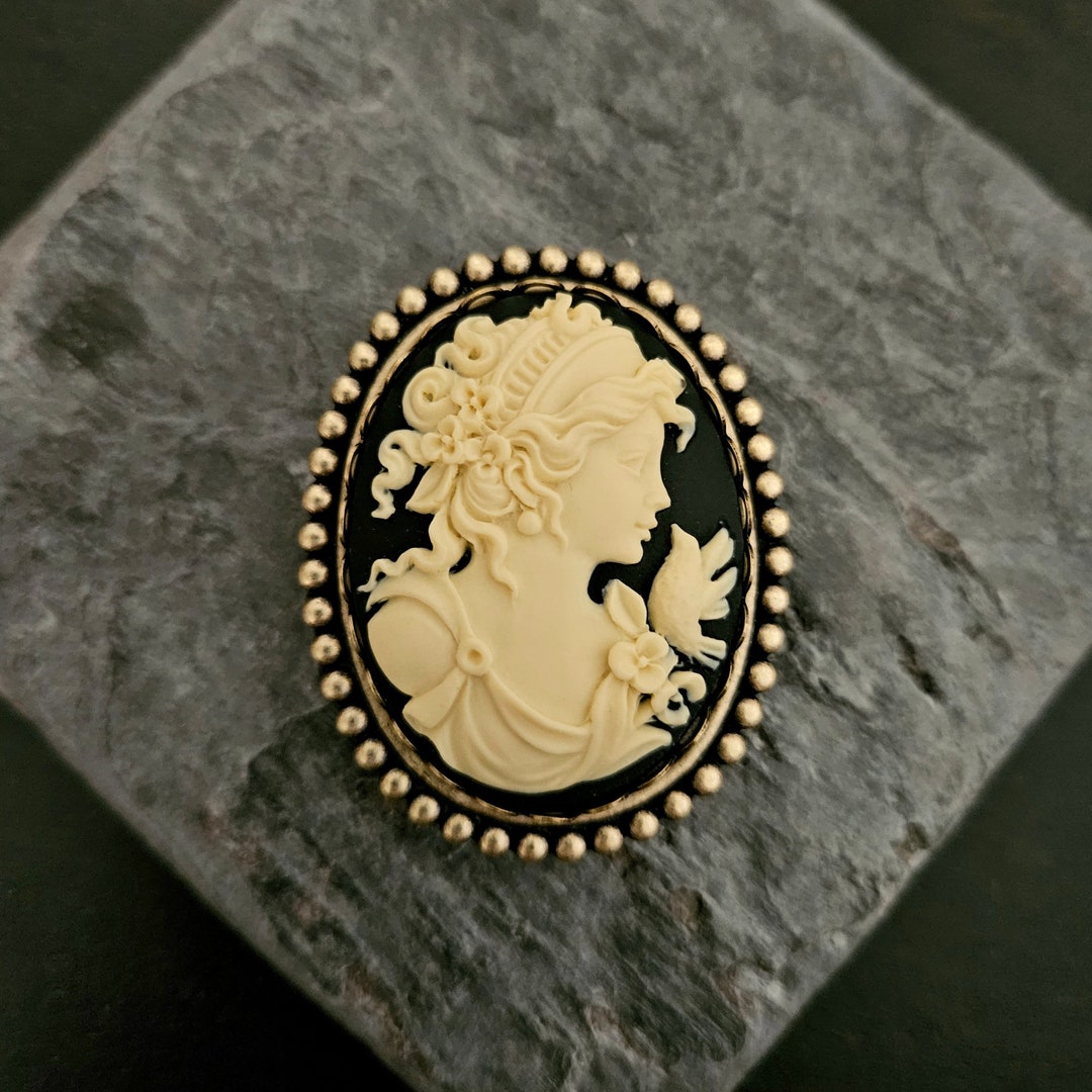 victorian-girl-cameo-brooch-antiqued-brass-setting-etsy