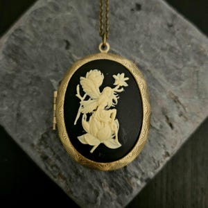 Fairy cameo locket, pixie cameo necklace, mythical cameo, faerie locket, large cameo locket, long necklace, fairy jewelry, cameo jewelry