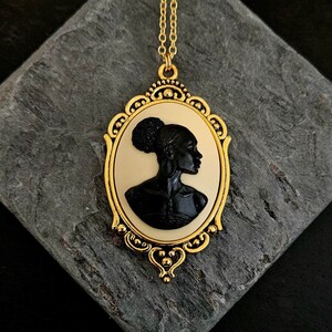 African cameo necklace, black cameo necklace, long necklace, African American necklace, cameo jewelry, Kwanzaa gift, holiday gift ideas imagem 1