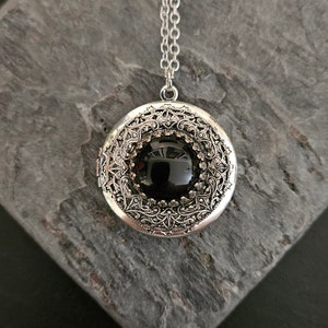 Onyx locket, black gemstone locket, onyx jewelry, black locket, silver locket, art deco locket, long necklace, filigree, gift ideas for her