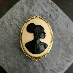 African cameo brooch, black cameo brooch, African American brooch, Kwanzaa gift idea, gift ideas for mom, unique gift