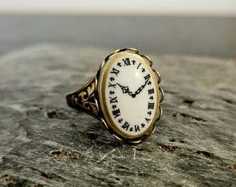 Clock cameo ring, antique brass ring, cameo ring, Alice in wonderland jewelry, cameo jewelry, holiday gift ideas, gift ideas for mom