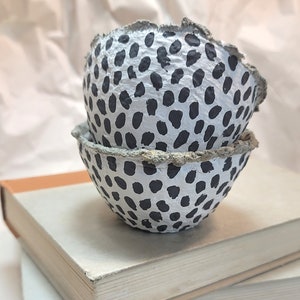 Mini Polka Dot Paper Mache Bowl: Getty image 2