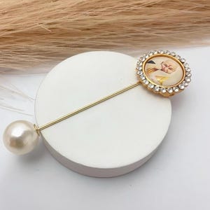 guruji blessings lapel pin brooch | jai guru ji gift ideas | guruji satsang guest welcome and affordable religious return gift| spiritual