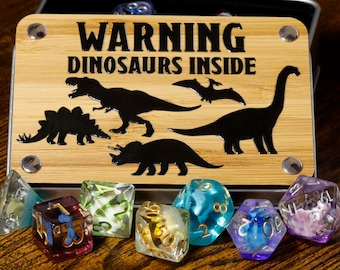 Dinosaur dice box and mixed dinosaur dice set, 7 Polyhedral dice with Dinosaur inside, Dungeons and dragons, Dice set for DnD