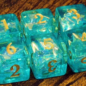 Ocean Opal D6 dice - turquoise green Holographic inclusions , Translucent with holo glitter, Dice DnD | Game Kit