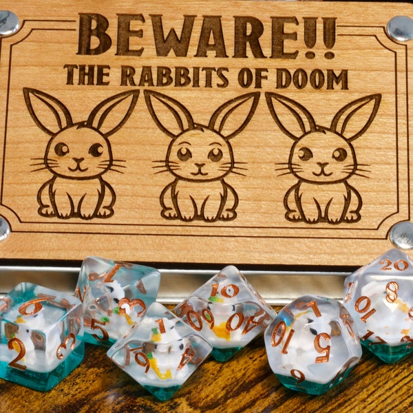 Beware ! The rabbits of doom dice box - Dice set with small rabbit holding a carrot. DND Dice Dungeons and Dragons, Role playing games