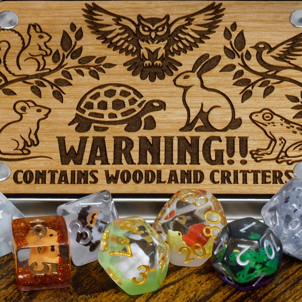 Woodland critters dice box and mixed animals dice set, 7 Polyhedral dice with animals inside, Dungeons and dragons, Dice set for DnD