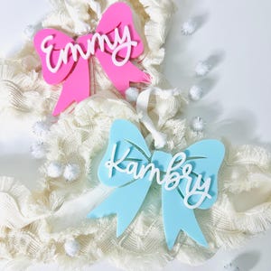 Personalized Bow Tag - Custom Stocking Name Tag - Bow Holiday Gift Tag - Custom Bow Ornament - Trendy Bow Keychain - Personalized Gift Tag