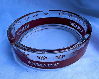 Ramada Glass Advertising Ashtray Clear Brown White Hotel & Motel Memorabilia