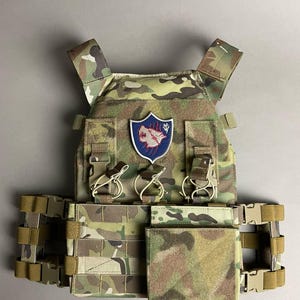 Resident Evil 8 Village Hound Wolf Squad Style Multicam Plate Carrier