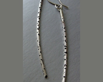 Orecchini pendenti lunghi a forma di ramo in argento sterling ossidato, gioielli botanici