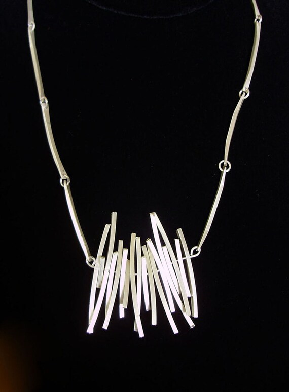 fringe paintbrush necklace fringe paintbrush necklace