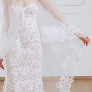 Lace Wedding Veil, Ivory Spanish Mantilla, Cathedral Bridal Veil