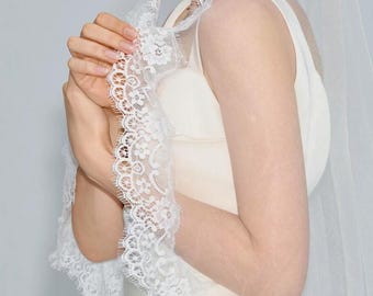 Lace Bridal Veil with Comb, Cathedral Mantilla Veil, 2 Tier Ivory Wedding Veil with Blusher, Scalloped Lace Church Veil