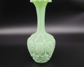 vintage 1930s French handblown jadeite opaline milk glass vase