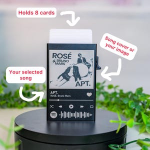 Cartera grabada personalizada con código de Spotify: añade tu foto o la portada de tu canción. El regalo perfecto para tus seres queridos o tu mejor amigo.