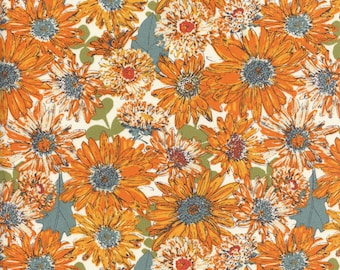 Sold by the Half Yard - Heirloom Chasing Daisies Heirloom by Sharon Holland for Art Gallery Fabrics