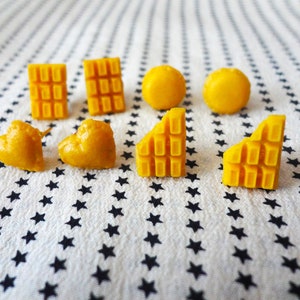 Yellow Mini Macaroon & Chocolate Bar Earrings . Barbiecore Gift . Cute Girly Gift . Gyaru Y2K Jewelry Gyaru Lolita Aesthetic