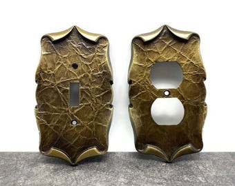 Vintage Amerock 2 Pc Lot Kutschen Haussteckdose & Einzelschalter Wandabdeckplatten